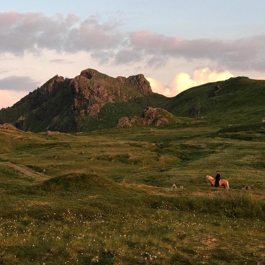 Flo Lofoten Nature Escape Valberg Exteriér fotografie